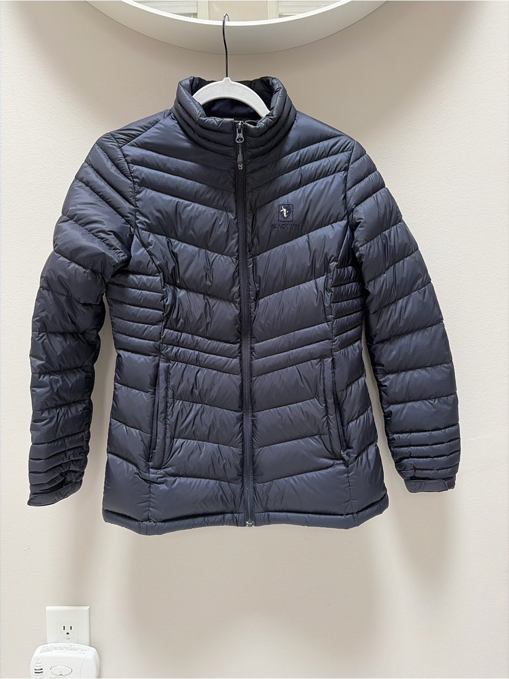 BLACKYAK Extreme Peak lightweight goose down jacket in navy